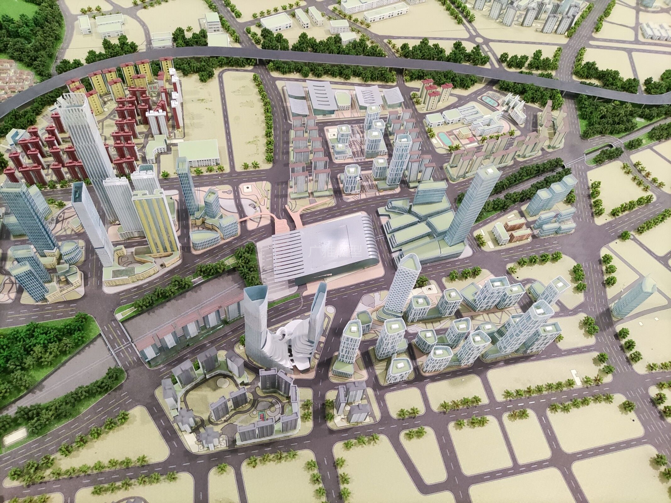 1629512088861288.jpg 1629512088861288.jpg